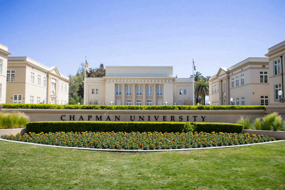 Trường đại học Chapman, bang California, Mỹ. Trường đại học Chapman, bang California, Mỹ.