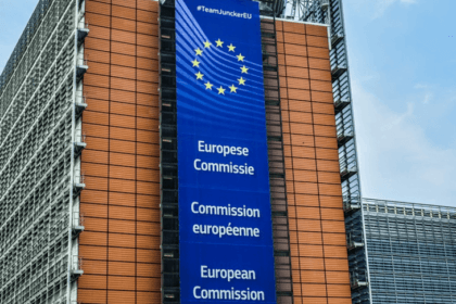 EU leo thang vụ kiện Trung Quốc về bằng sáng chế, Litva