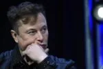 Cơ quan quản lý Hoa Kỳ yêu cầu tòa án buộc Elon Musk phải làm chứng về việc mua lại Twitter của ông.